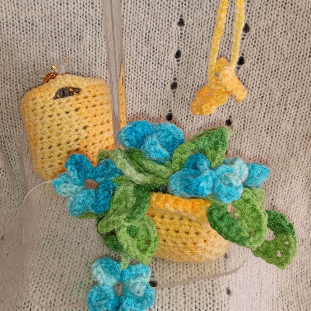 Mini Purse Floral Crochet Ornament (Scented)